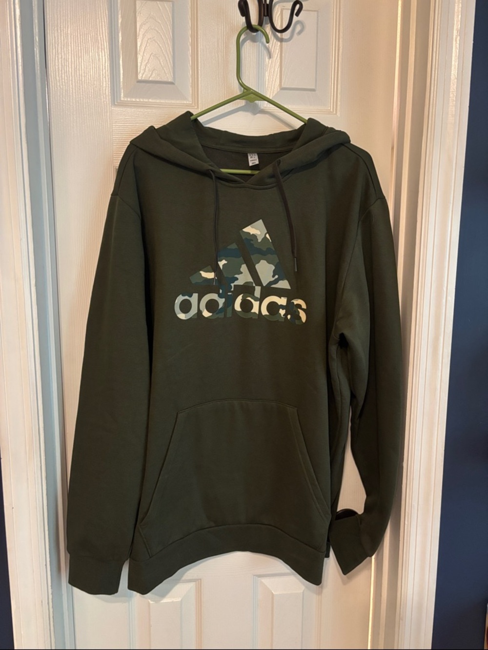 adidas Men’s Olive Green Camouflage Logo Crewneck Hoodie